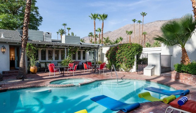 Six bedroom in United States of America, Palm Springs