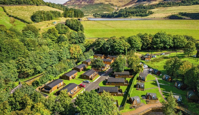 Six Berth pet Free Lodges