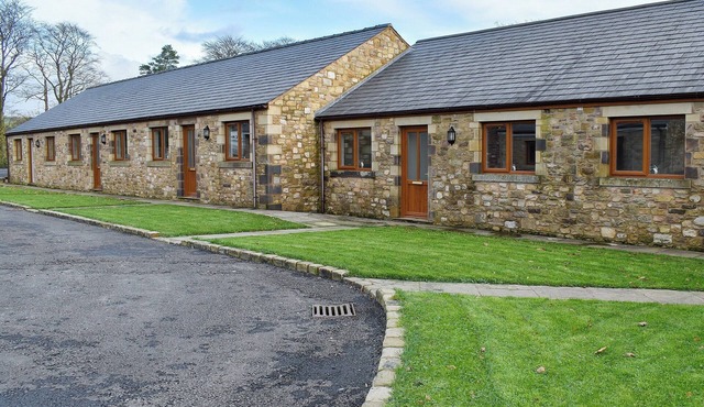 Six Dorchester Drive - UK32627