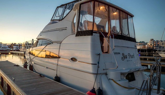Six-Person Luxury Yacht Rental in the Boston Harbor of Massachusetts