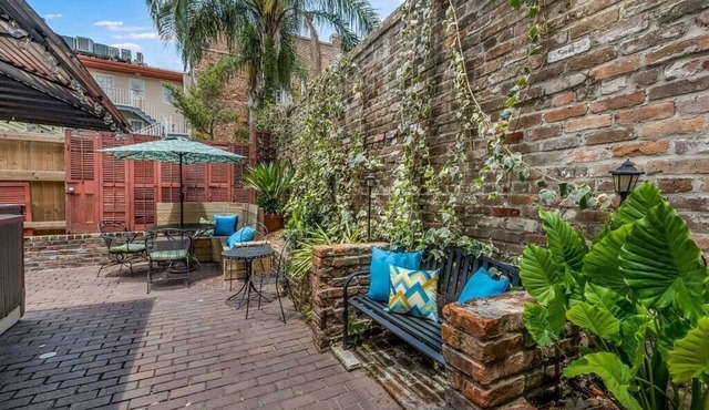 Six Room Guest House