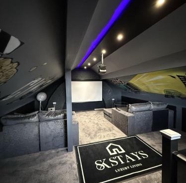 SK Stays Modern Luxury Home With Jacuzzi Bath & Cinema Room