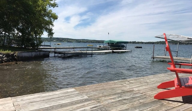 Skaneateles Cottage , East side of Lake @ 5 Mile Point