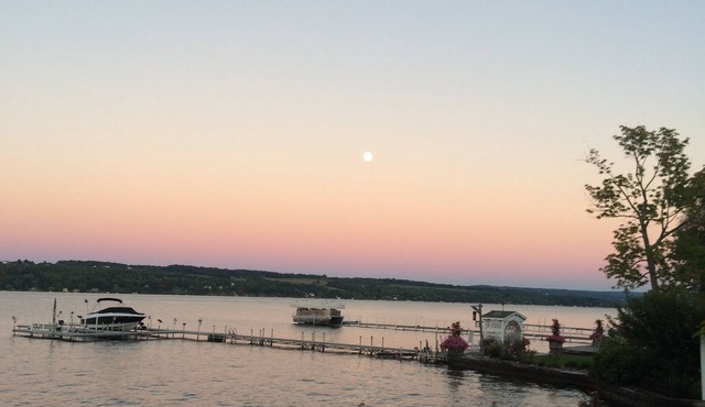 Skaneateles Lakeside Luxury Home