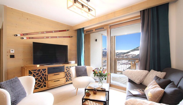 Ski aux pieds & piscine | T2 + cabine
