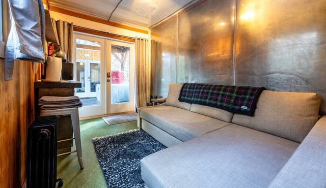 Ski Bum's Minimalist Cabin