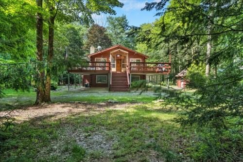 Ski Chalet I EV Charger Sauna I Hot Tub I Movie Room & Firepit I PET Friendly