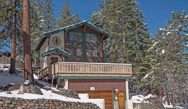 Ski Chalet with Summer Pool Access, Blocks from Heavenly 3411P~