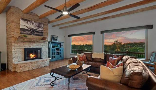 Ski Discounts! Spacious Hillside Retreat w/Spa, Games, & Views