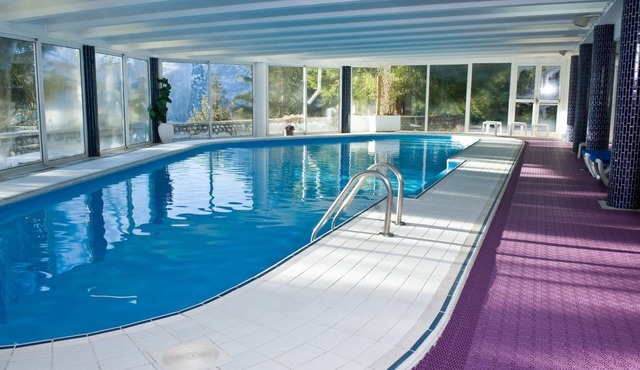 Ski en France | Près des Pistes, Jacuzzi, Piscine