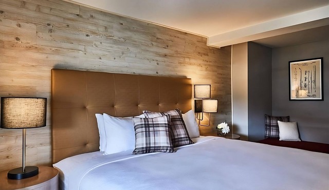 Ski Enthusiast's Getaway: Near Vail Ski Resort & Nature Center - Non Refundable