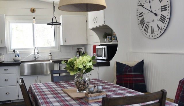 Ski | Hidden Valley Rustic Cottage