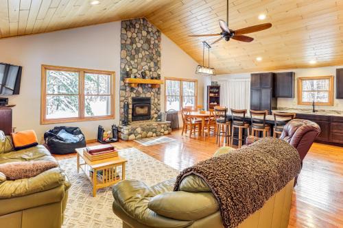Ski, Hike and Ride On-Site 80-Acre Retreat in Boon