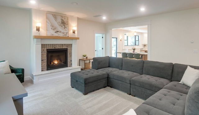 Ski & Hike in Kelly Canyon: Rigby Group Getaway