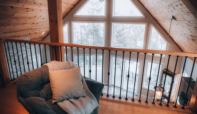 Ski Hill - Hot Tub - Barrel Sauna - BBQ - Private