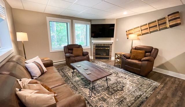 Ski in on Boyneland Run, Slps 18, Fully remodeled
