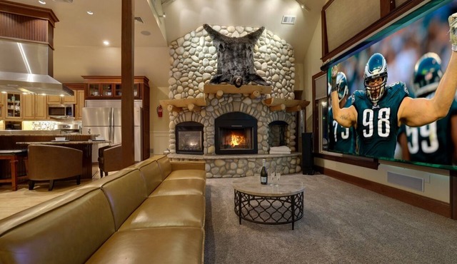 Ski-In/Out, 2 Game Theaters, Hibachi Grill, 2 Masters, Hot Tub & Slope Views