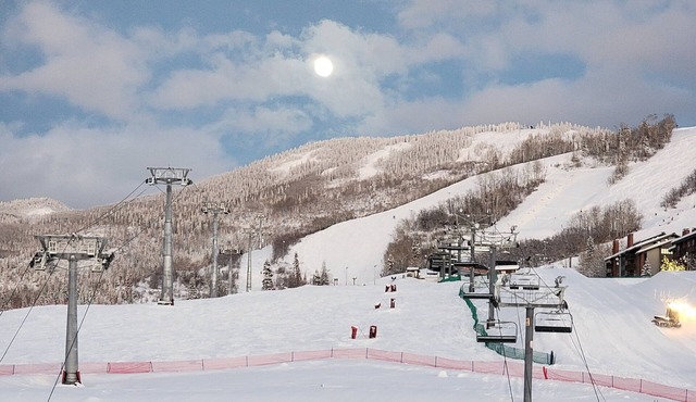 Ski In & Out, Christmas - New Years, Sheraton Steamboat Springs Resort Villa