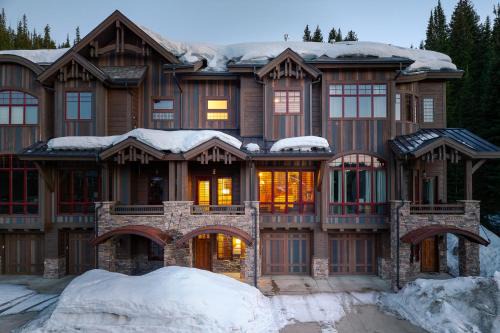 Ski In Out Villa 452 I Private Hot Tub I Great Views