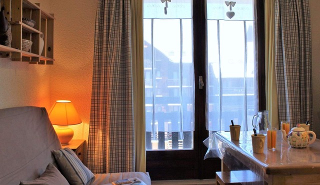 Ski-In/Ski-Out 1BR Apt with Balcony, Pool, Tennis - Sleeps 4