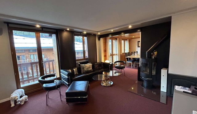 Ski-in/ski-out apartment, 6 rooms, 10 people in Méribel