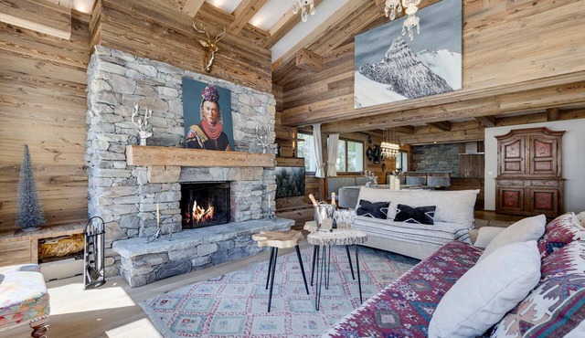 Ski-in/ski-out chalet with pool and sauna in Val-d'Isère