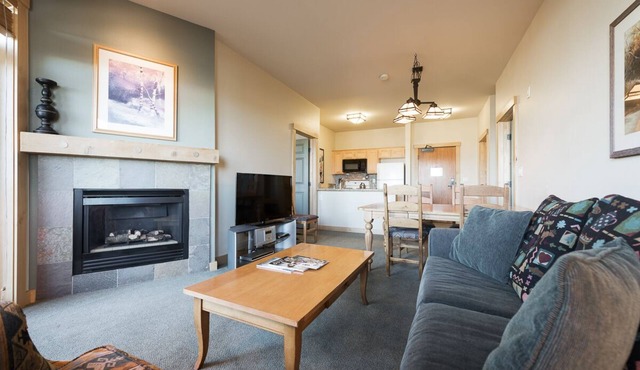 Ski-in, Ski-out Condo at Juniper Springs with Mountain Views and Shared Hot Tub!