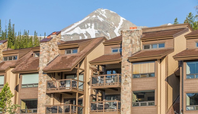Ski In/Ski Out Comfy Condo At Big Sky Resort! Mountain Views!
