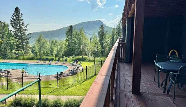 Ski-In/Ski-Out Condo | Hot Tub + Mountain Views