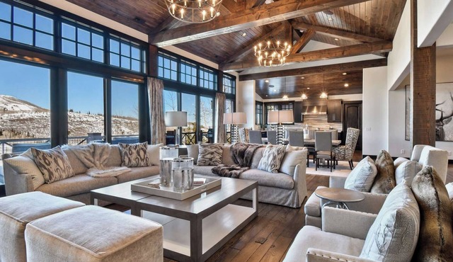 Ski-in Ski-out Deer Valley | Hot Tub, Fire Pit, Views | Silver Sun by AvantStay