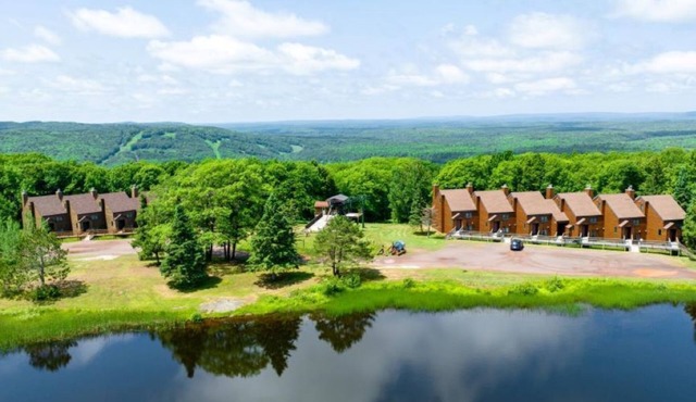 Ski in/Ski Out Entire Condo Sleeps 4 @ Jackson Creek Summit