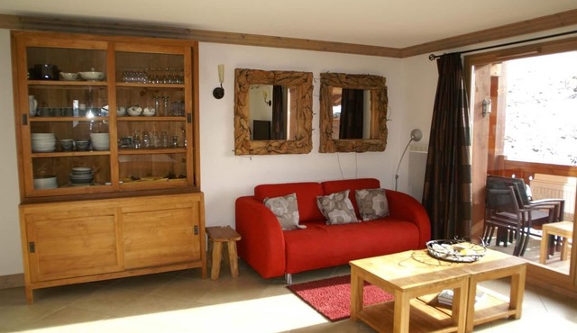 Ski-in/ski-out & foot of the slopes, terrace, balcony, parking, ski locker, 60m², Les 7 Laux