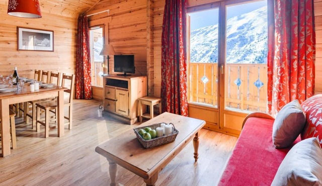 Ski-in/ski-out & foot of the slopes, fitness, swimming pool, balcony, tv, 48m², Valmeinier