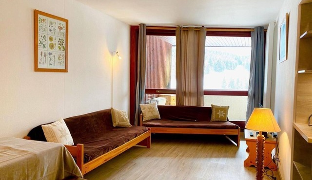 Ski-in/ski-out & foot of the slopes, 9th floor, balcony, parking, 64m², Villard de Lans
