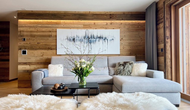 Ski-in ski-out luxury chalet apartment with amazing mountain view and spa access