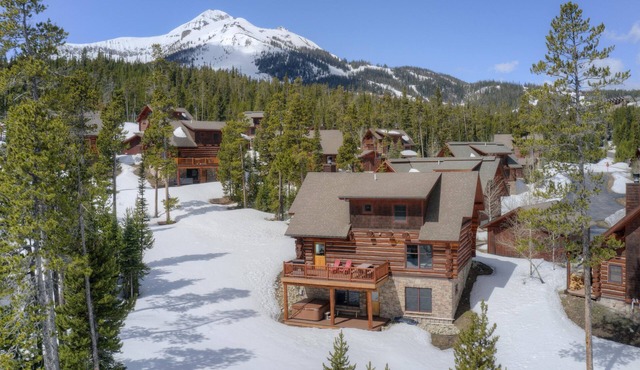 Ski-In/Ski-Out Powder Ridge Cabin In Beautiful Big Sky