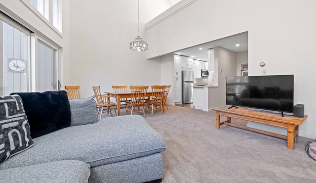 Ski in Ski Out Slopeside with Private Hot Tub