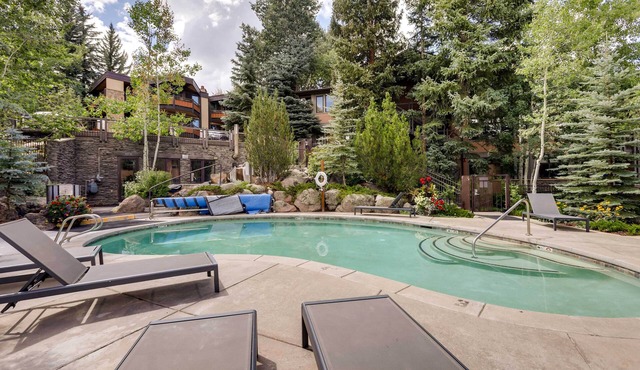 Ski-In/Ski-Out Studio in Aspen Snowmass Ski Resort