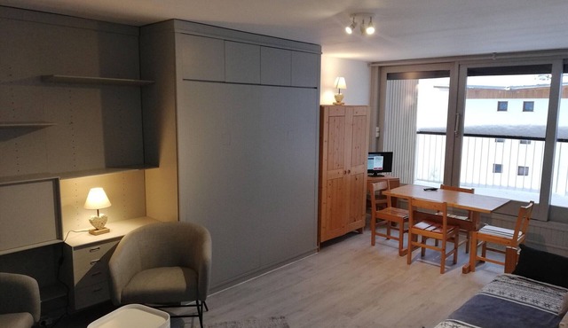 Ski-In Studio with Parking in Courchevel