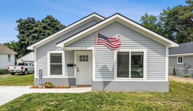 Ski Pine Knob/Mt Holly/Alpine, 2 bed 2 bath in Waterford - Dogs welcome!