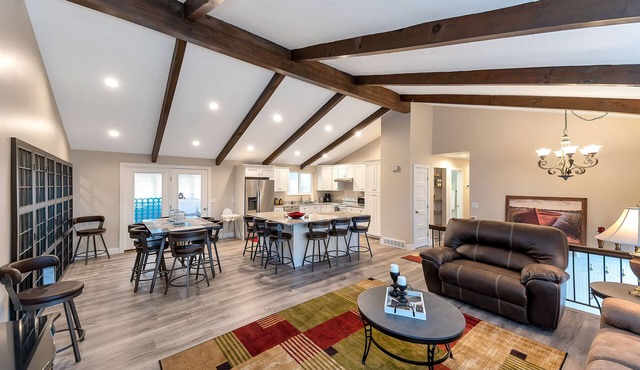Ski & Vacation Rental Close to All Resorts