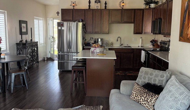 Ski Vail - 3 bedroom house in Gypsum adjacent to BLM nature trails
