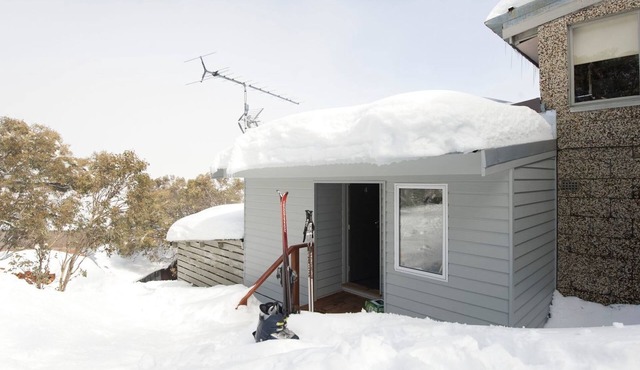 Ski View 4 - Mt Buller Village - Family/Small Group Accommodation