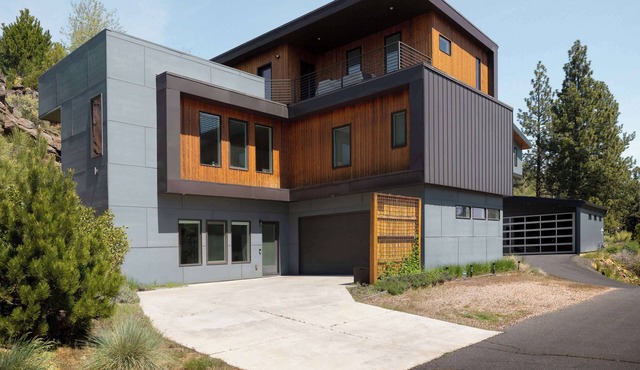 Skier's Basecamp! Cliff House, an escape for 2!