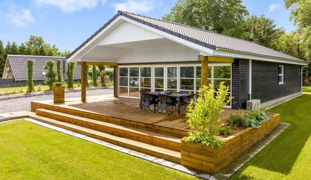"Skip" - 300m to the fjord by Interhome