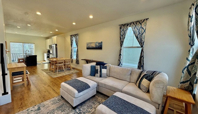 Skip Rock Retreat | Near SLC | Cozy Mid-Term Stay