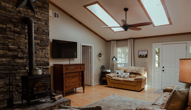 Skip's Place - A Nice Getaway Near Norris Lake