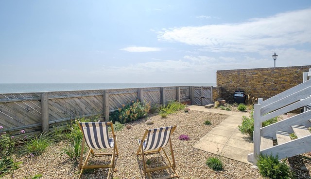 Skippers Cottage - sleeps 8 guests in 4 bedrooms