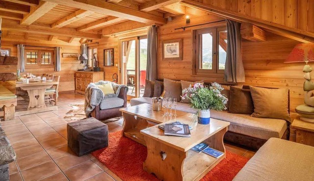 Skis Aux Pieds ! | Chalet +Sauna et Jacuzzi Privés