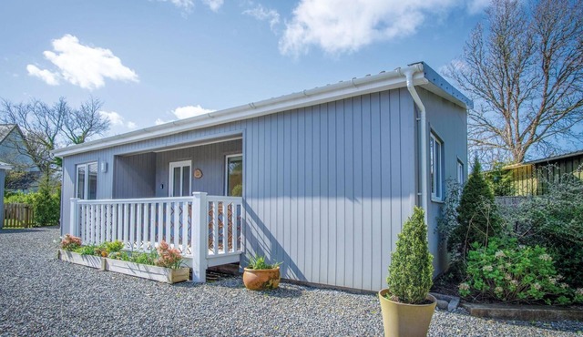 Skomer Lodge - 2 Bedroom Lodge - Manorbier